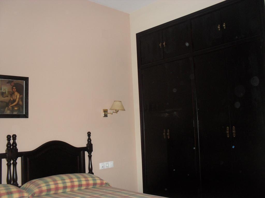 Hostal San Luis Almodóvar del Río Δωμάτιο φωτογραφία